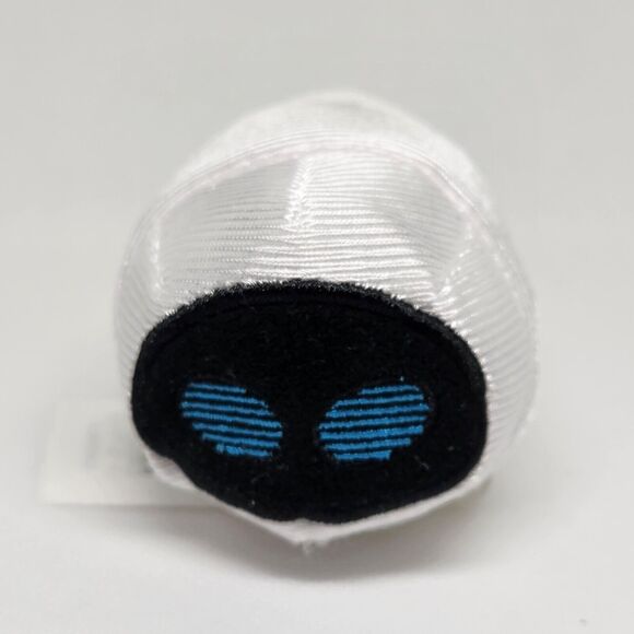 Disney Tsum Tsum - Mickey Mouse, Minnie Mouse Stitch, Wall-E Mini Plush Lot - Picture 12 of 16